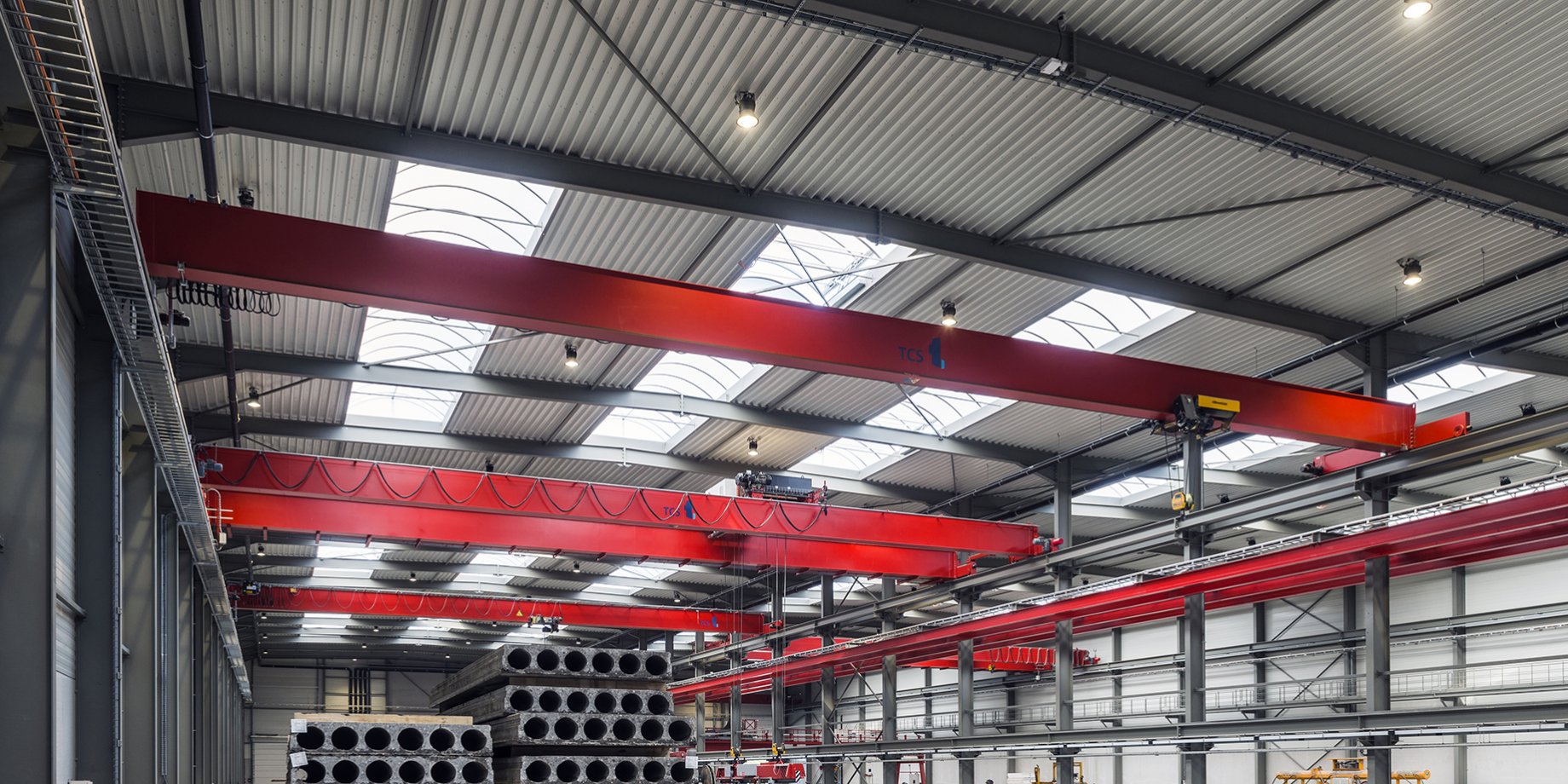 TCS_Timmers_DBK 2x8t - 26 m dual girder overhead cranes equipped with intelligent motion control